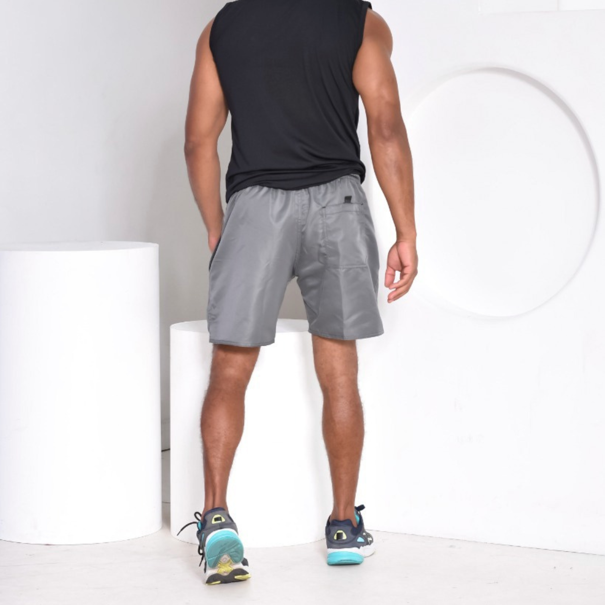 short tactel cinza