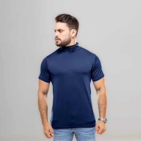 Camiseta Curta Gola Alta Azul Marinho Proteção Solar 50+