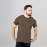 Camiseta Básica Estampa Atoomic Marrom