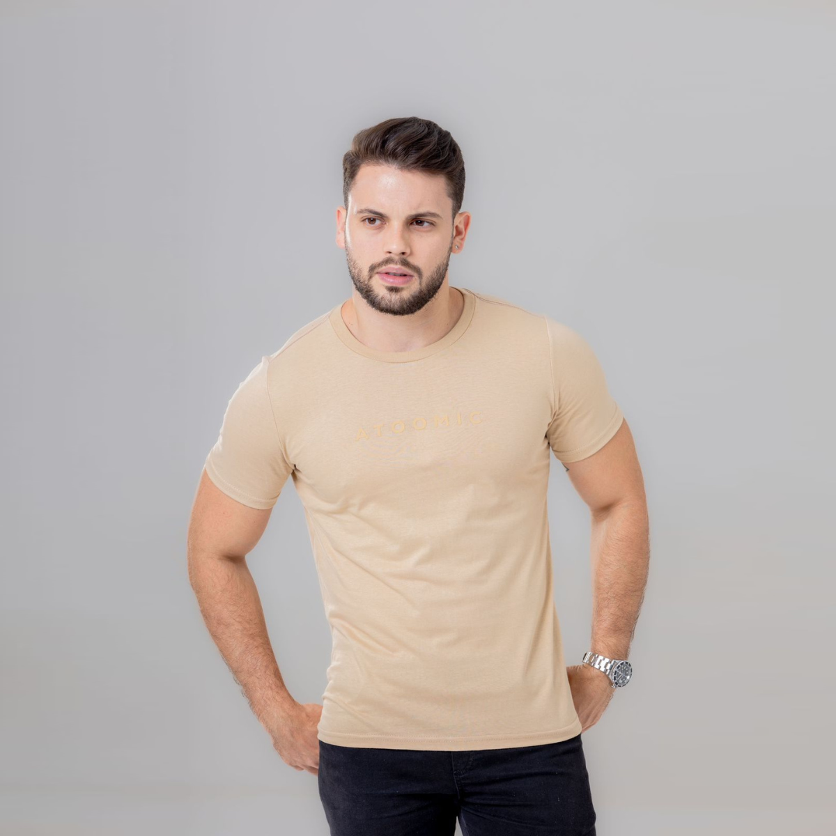 camisa básica 100% algodão estampa atoomic 